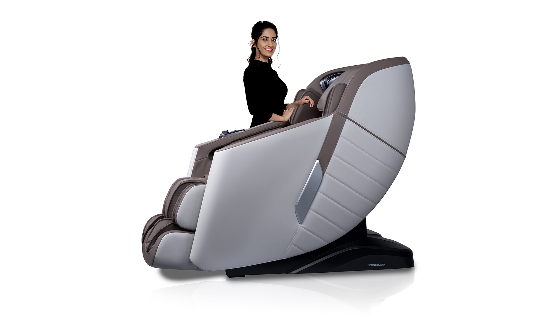 RV5050 White New 1920 011